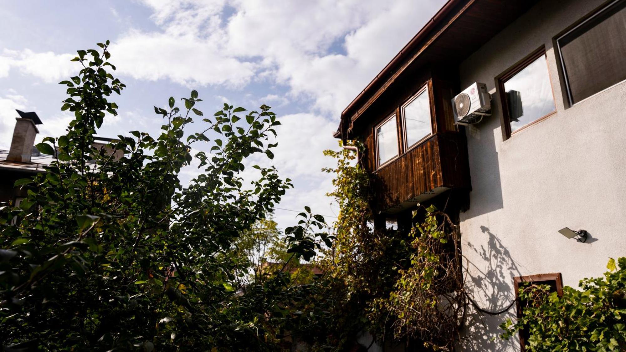 Caravansaray Sarajevo Bagian luar foto